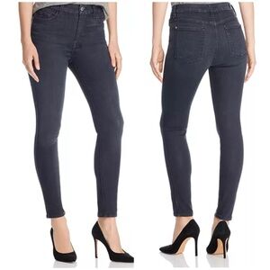 NWT 7 For All Mankind High-Waisted Ankle Skinny Jeans B(air) Gray womens size 31
